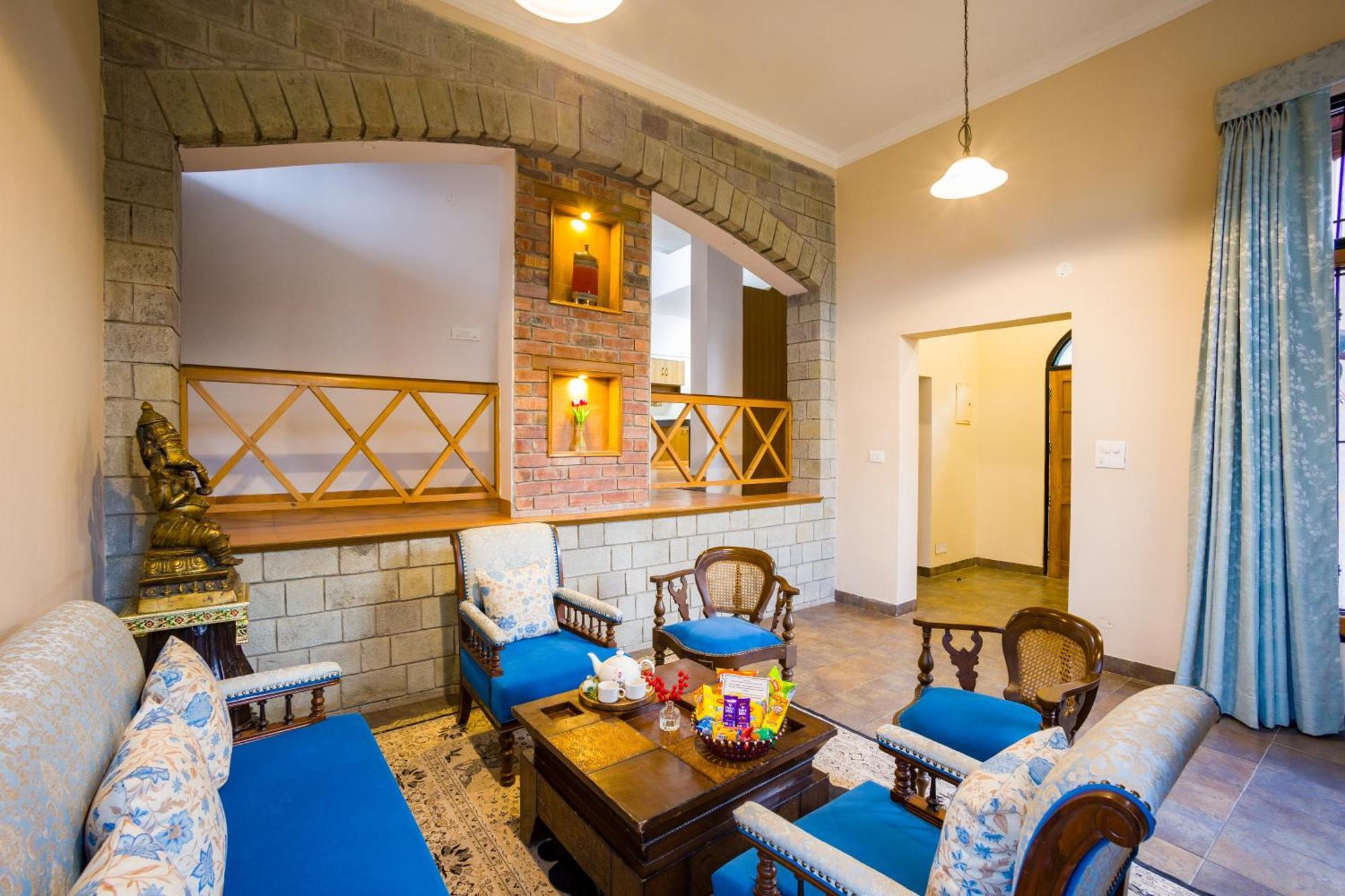 Alaya Stays Mehar Villa - 3 Bhk With Garden & Scenic Views Kasauli Bagian luar foto