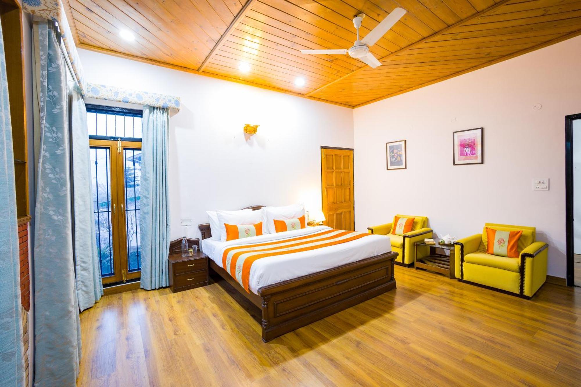 Alaya Stays Mehar Villa - 3 Bhk With Garden & Scenic Views Kasauli Bagian luar foto