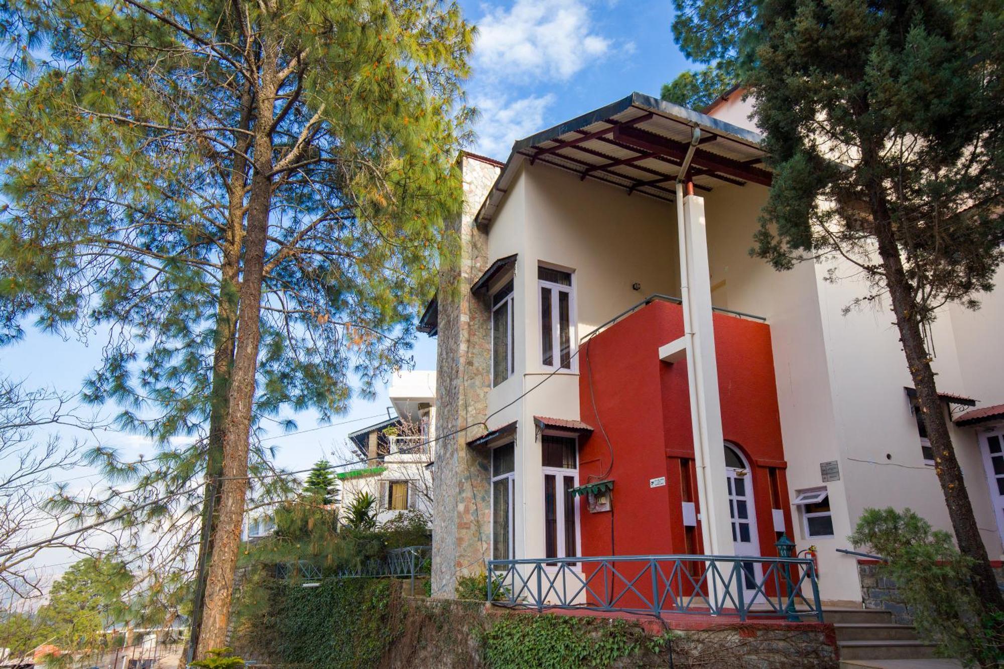 Alaya Stays Mehar Villa - 3 Bhk With Garden & Scenic Views Kasauli Bagian luar foto