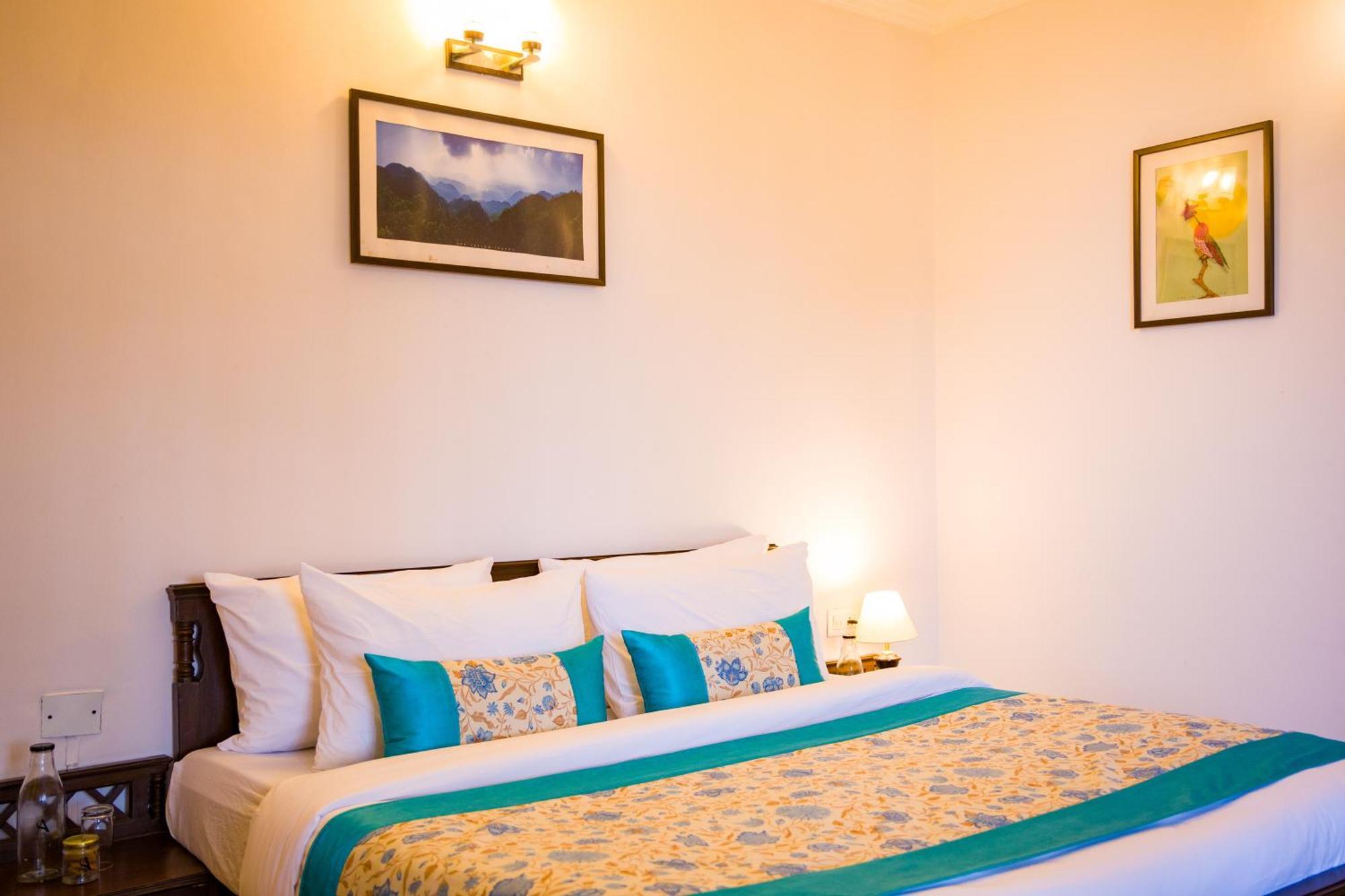 Alaya Stays Mehar Villa - 3 Bhk With Garden & Scenic Views Kasauli Bagian luar foto